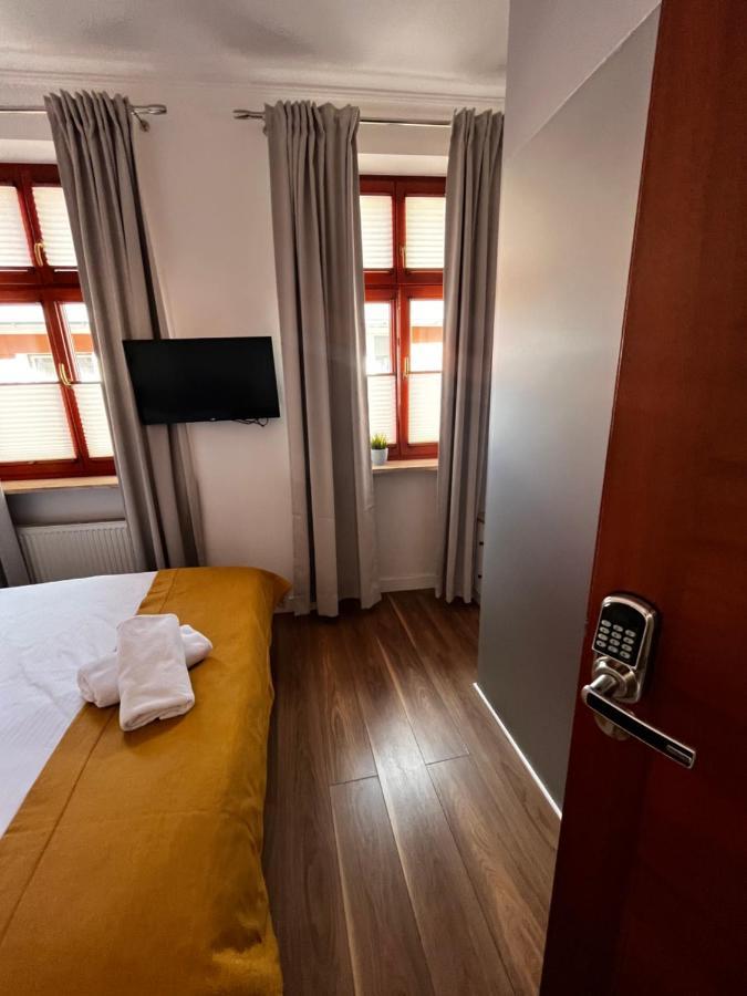 Aparthotel Tcz Mokra Poznaň Exteriér fotografie